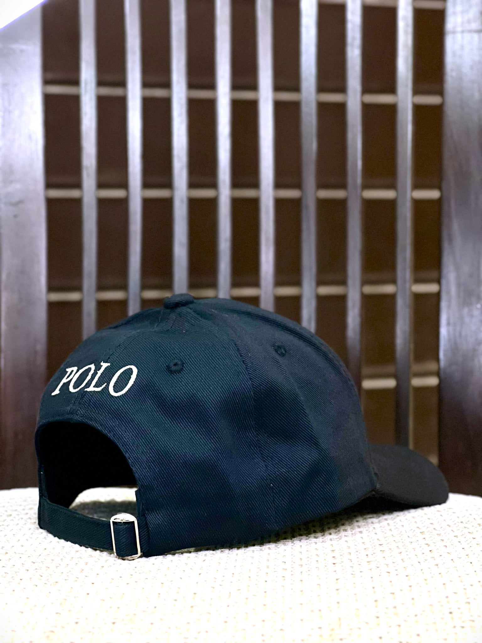 Shadow Cap